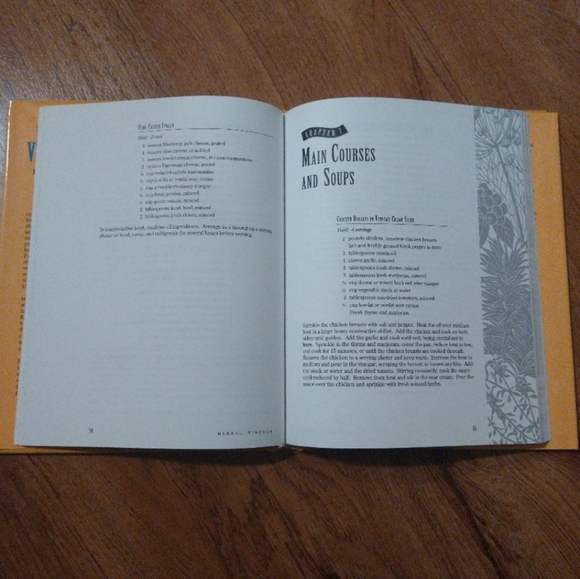 Herbal Vinegar Hardcover Book by Maggie Oster - Picture 3 of 4